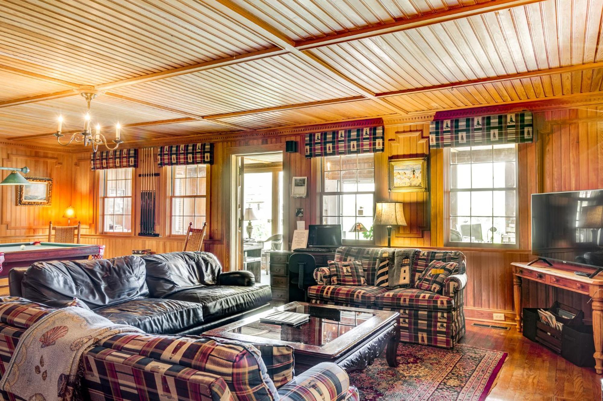 The Castle Bed And Breakfast Ocracoke Εξωτερικό φωτογραφία