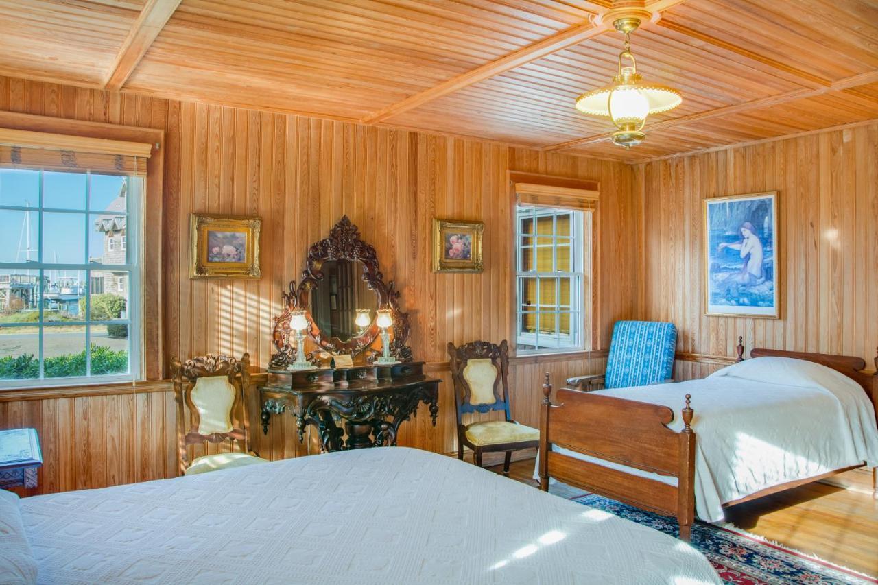 The Castle Bed And Breakfast Ocracoke Εξωτερικό φωτογραφία